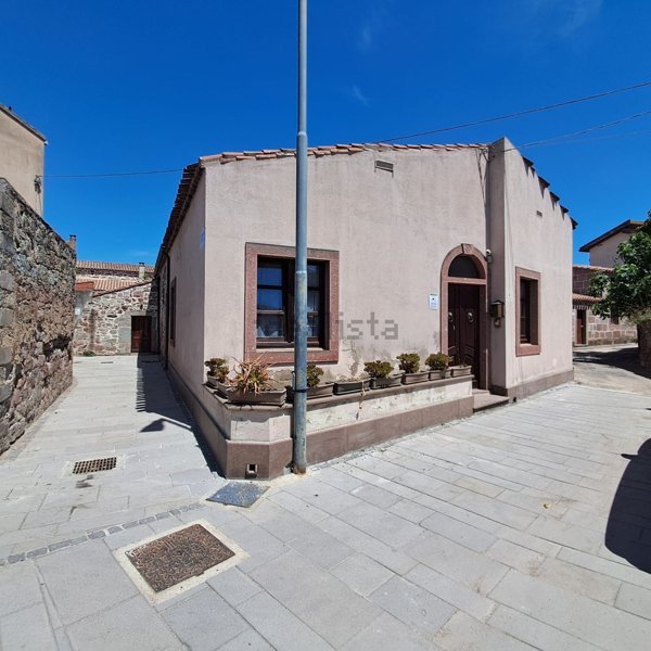 casa indipendente in vendita a Fordongianus