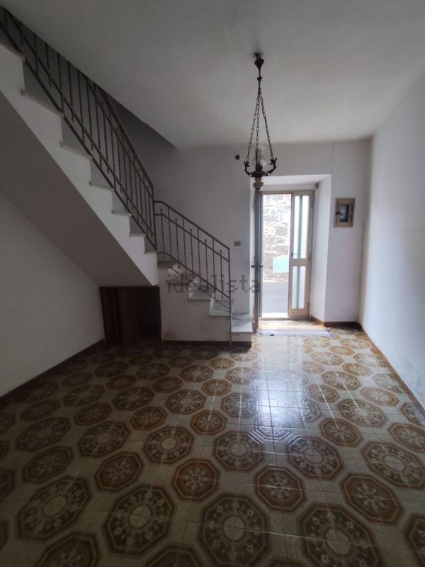 casa indipendente in vendita a Ghilarza