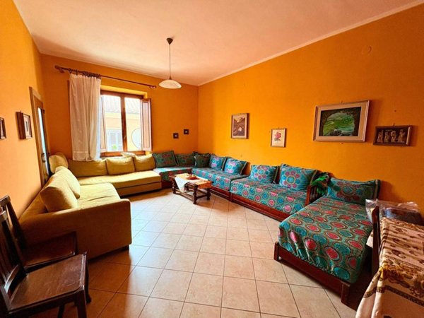 appartamento in vendita a Ghilarza in zona Zuri