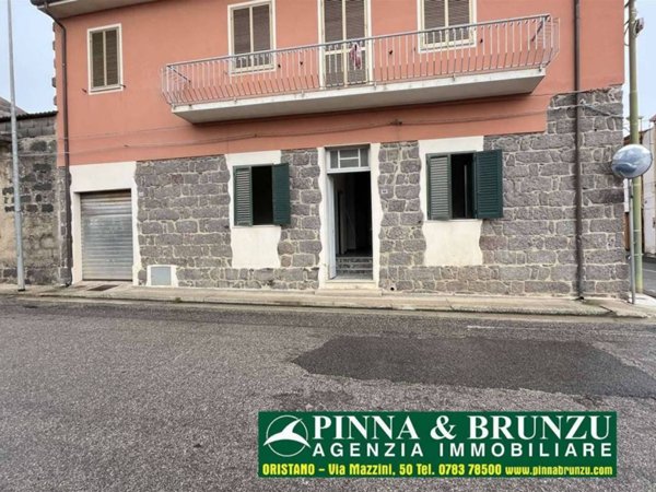 casa indipendente in vendita a Ghilarza
