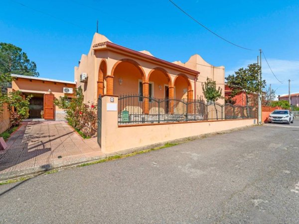 casa indipendente in vendita a Gonnosnò in zona Figu
