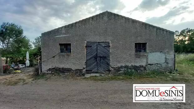 locale di sgombero in vendita a Milis