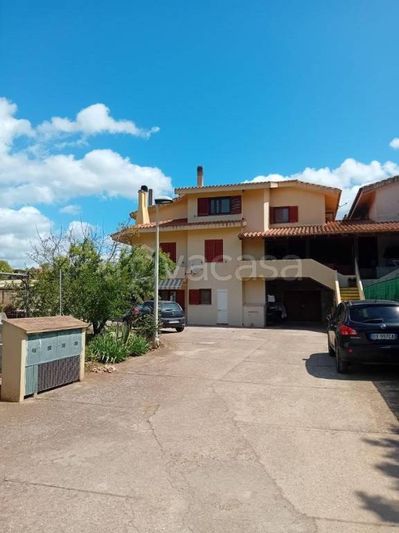 appartamento in vendita a Narbolia