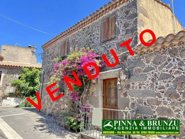 casa indipendente in vendita a Narbolia