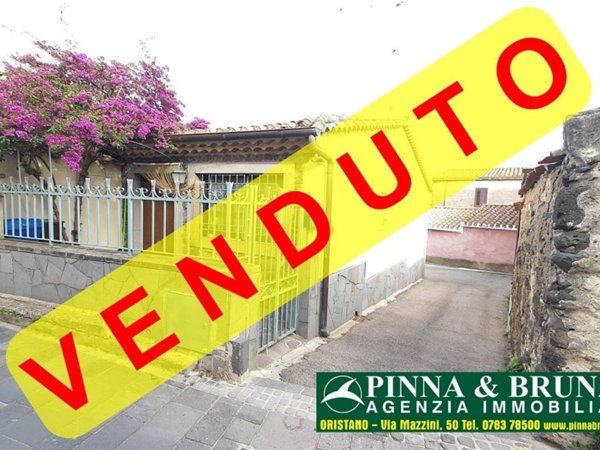 casa indipendente in vendita a Narbolia
