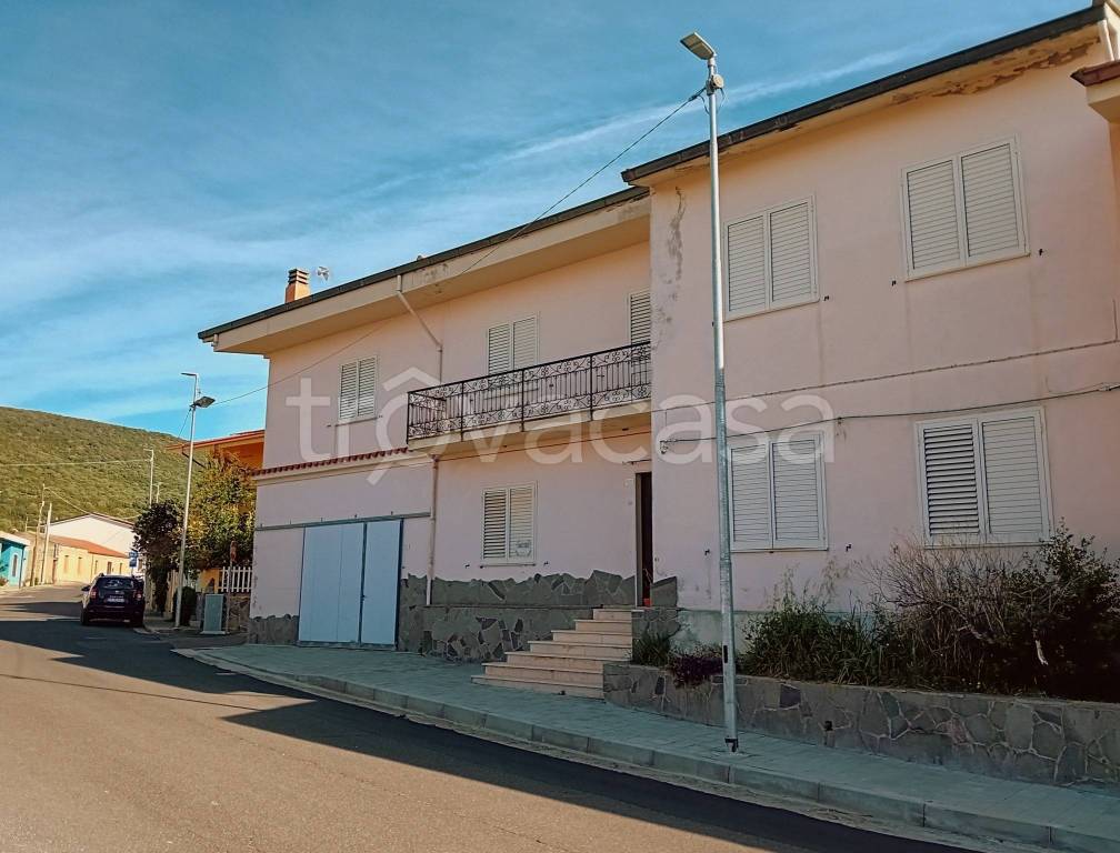 casa indipendente in vendita a Narbolia