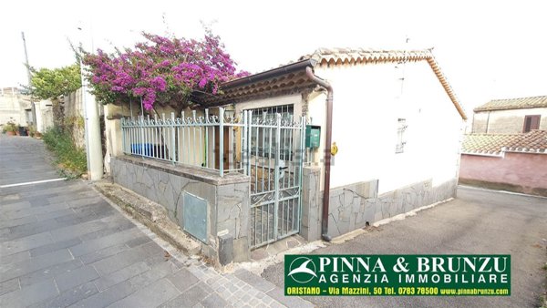 casa indipendente in vendita a Narbolia