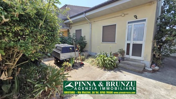 casa indipendente in vendita a Nurachi