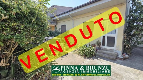casa indipendente in vendita a Nurachi