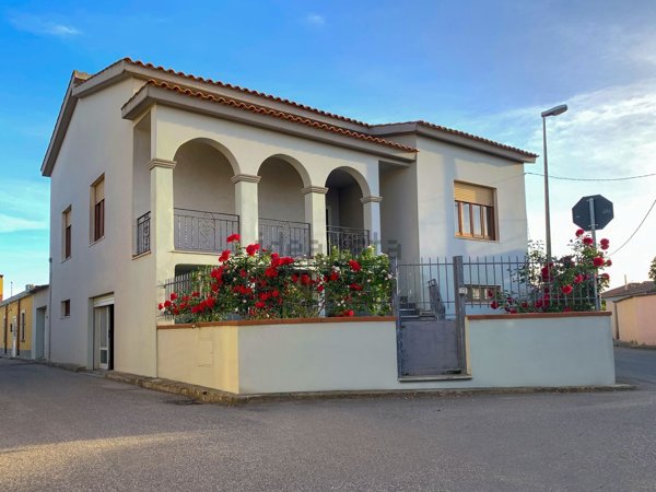 casa indipendente in vendita a Nurachi