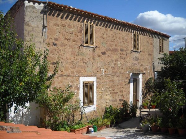 casa indipendente in vendita a Nureci