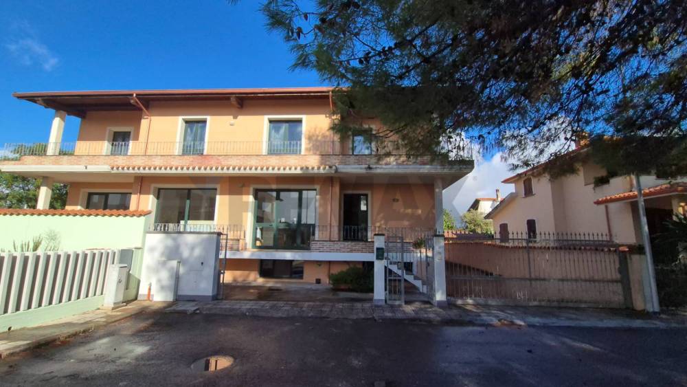 casa indipendente in vendita ad Ollastra