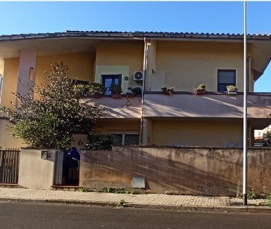 pentavano in vendita ad Oristano