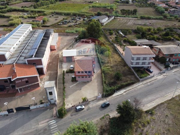 casa indipendente in vendita ad Oristano