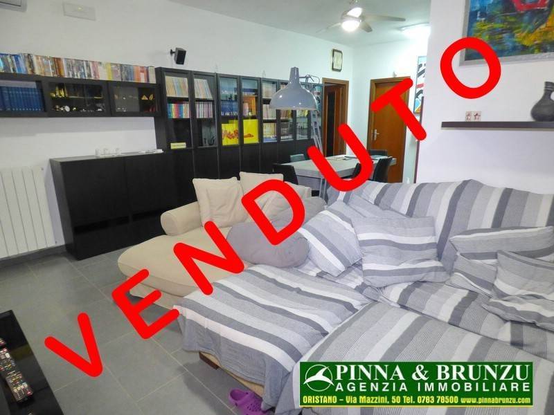 appartamento in vendita ad Oristano in zona Centro storico