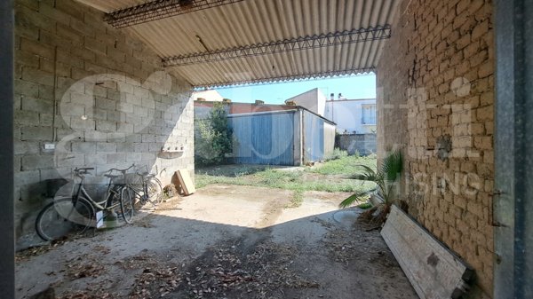 casa indipendente in vendita ad Oristano in zona Nuraxinieddu
