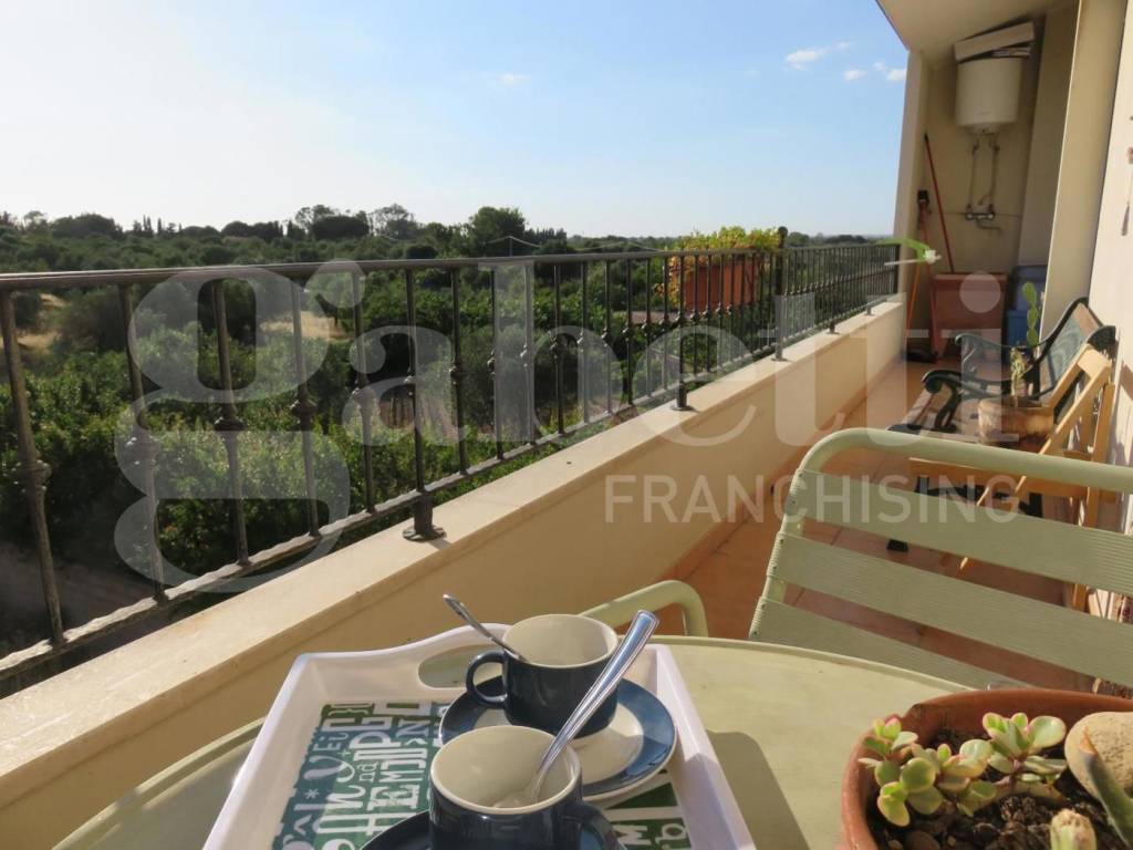 appartamento in vendita ad Oristano in zona Donigala