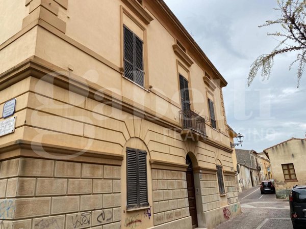 casa indipendente in vendita ad Oristano