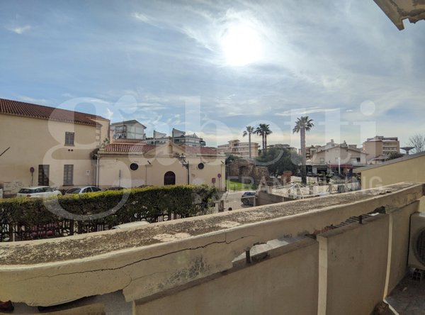 appartamento in vendita ad Oristano in zona Centro storico