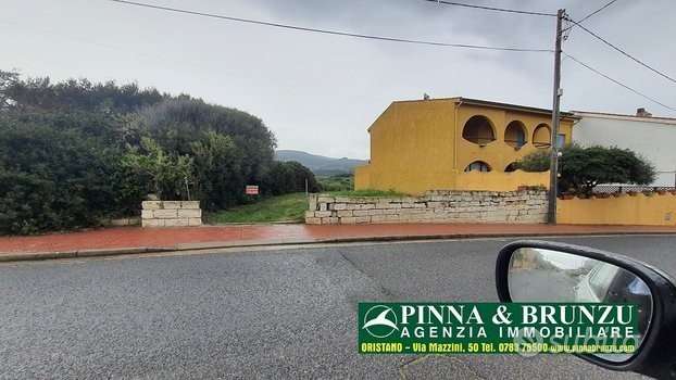 terreno edificabile in vendita ad Oristano