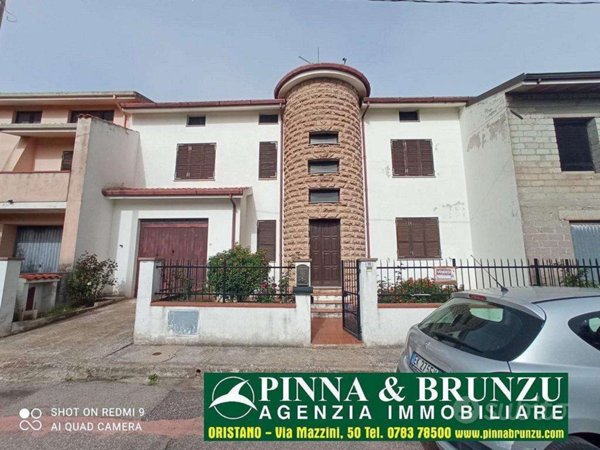 casa indipendente in vendita ad Oristano
