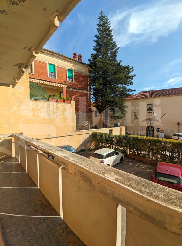 appartamento in vendita ad Oristano in zona Centro storico