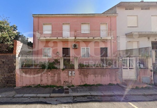 casa indipendente in vendita ad Oristano