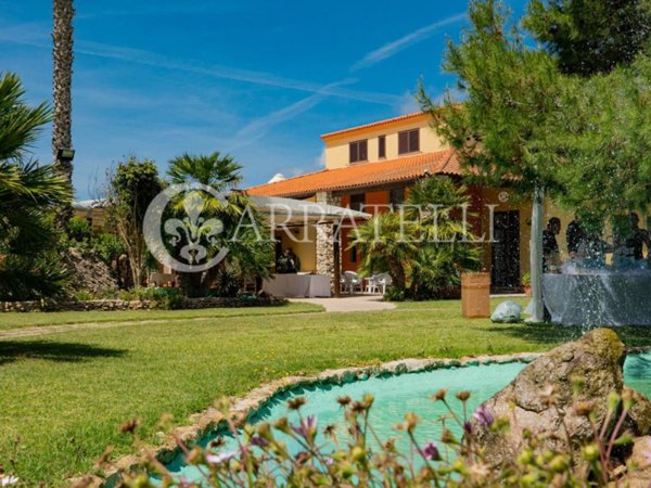 casa indipendente in vendita ad Oristano