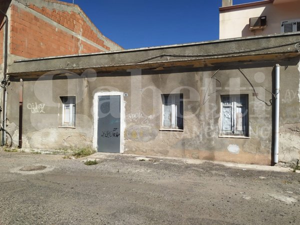 casa indipendente in vendita ad Oristano