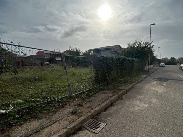 casa indipendente in vendita ad Oristano in zona Donigala