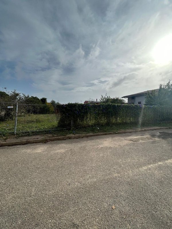 casa indipendente in vendita ad Oristano in zona Donigala