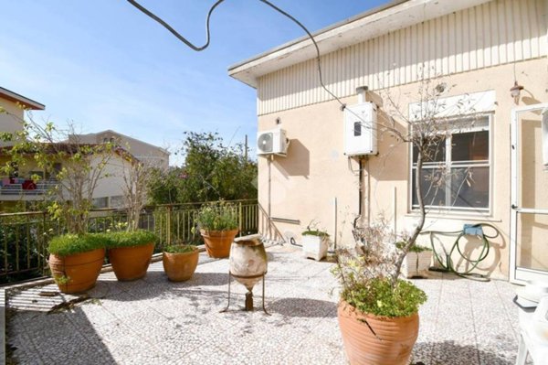 casa indipendente in vendita ad Oristano in zona Centro storico