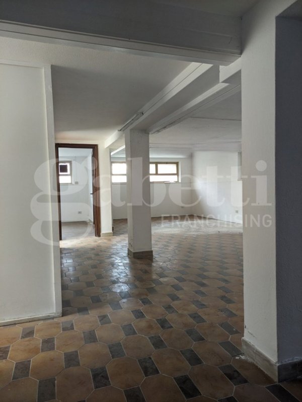 appartamento in vendita ad Oristano in zona Centro storico