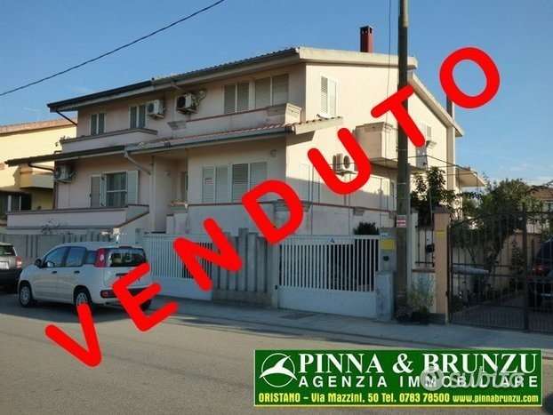 casa indipendente in vendita ad Oristano in zona Donigala