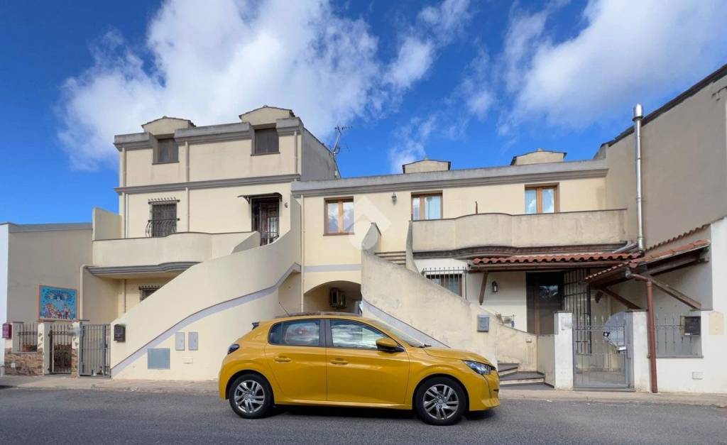 casa indipendente in vendita ad Oristano in zona Donigala
