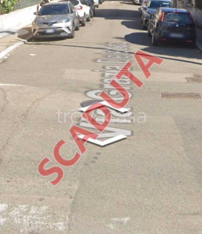 locale commerciale in vendita ad Oristano