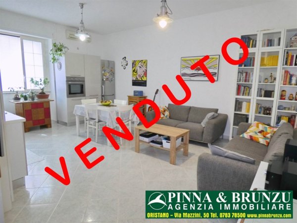 appartamento in vendita ad Oristano in zona Centro storico