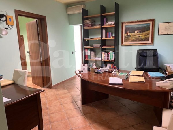casa indipendente in vendita ad Oristano in zona Donigala