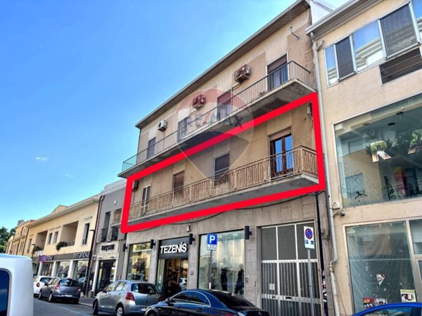 appartamento in vendita ad Oristano in zona Centro storico