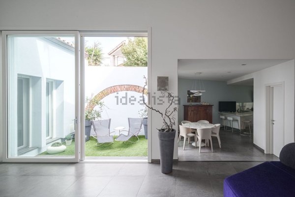 casa indipendente in vendita ad Oristano