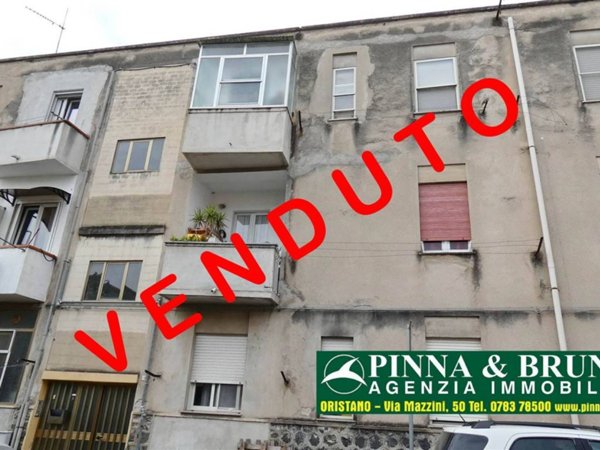 appartamento in vendita ad Oristano in zona Centro storico