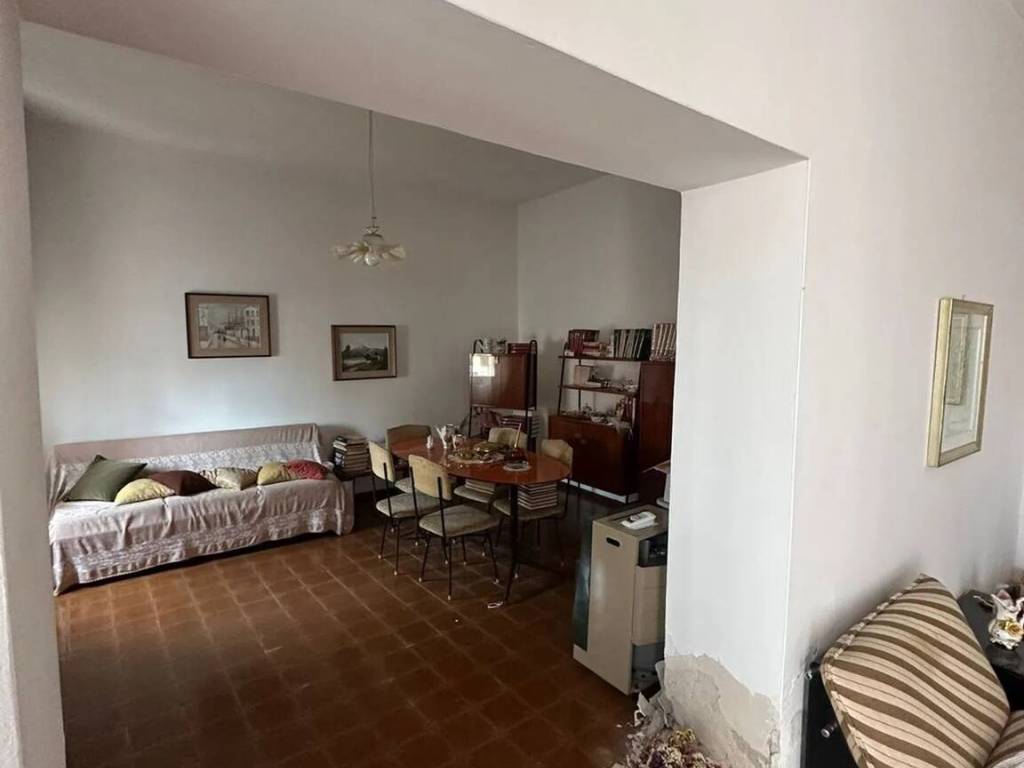 casa indipendente in vendita ad Oristano