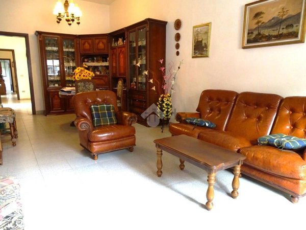 casa indipendente in vendita ad Oristano in zona Centro storico