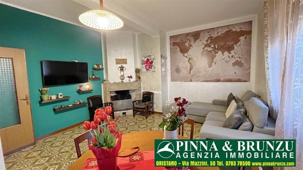 casa indipendente in vendita ad Oristano