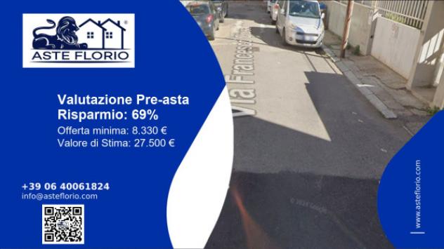 locale commerciale in vendita ad Oristano