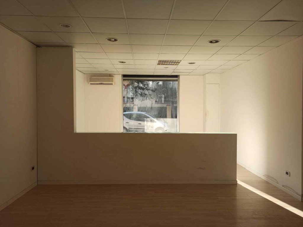 locale commerciale in vendita ad Oristano in zona Centro storico