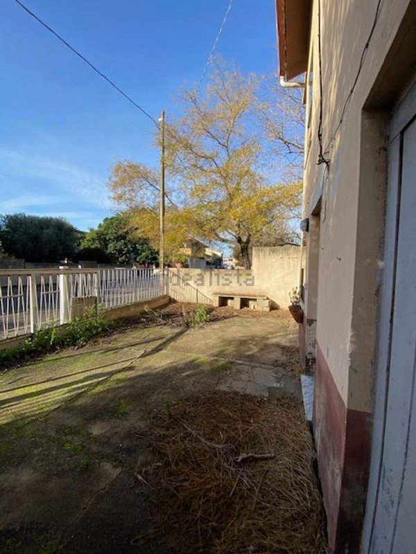 casa indipendente in vendita ad Oristano