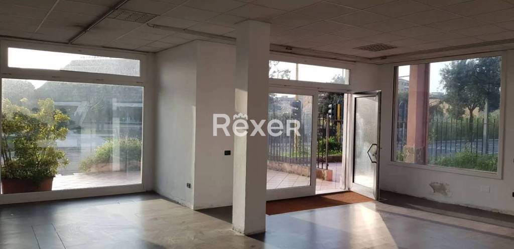 negozio in vendita ad Oristano