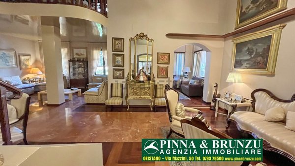 casa indipendente in vendita ad Oristano