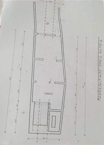 casa indipendente in vendita ad Oristano in zona Centro storico